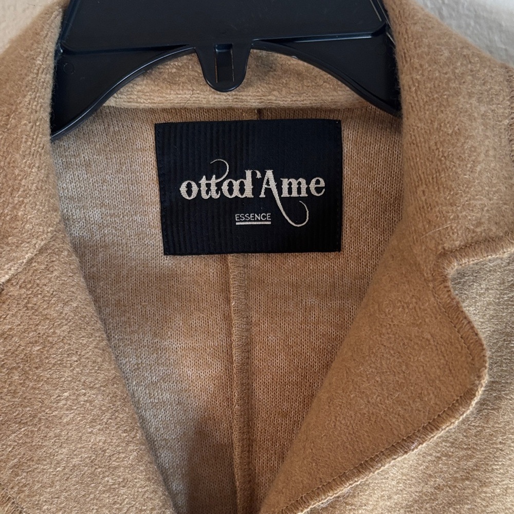Women's Tan cardigan - Picture 3 of 7